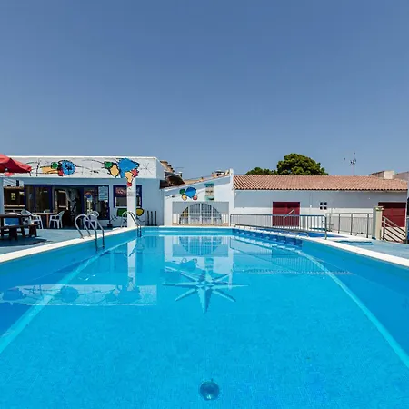 Gami Adults Only 게스트하우스 칼라 라트자다