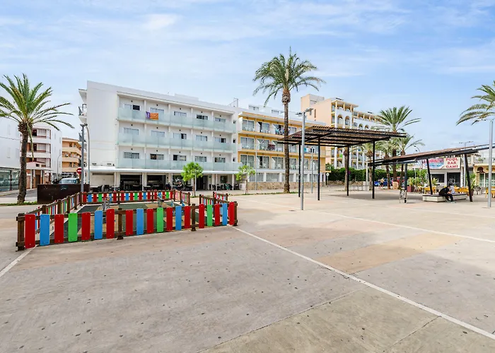 ゲストハウス Gami Adults Only *